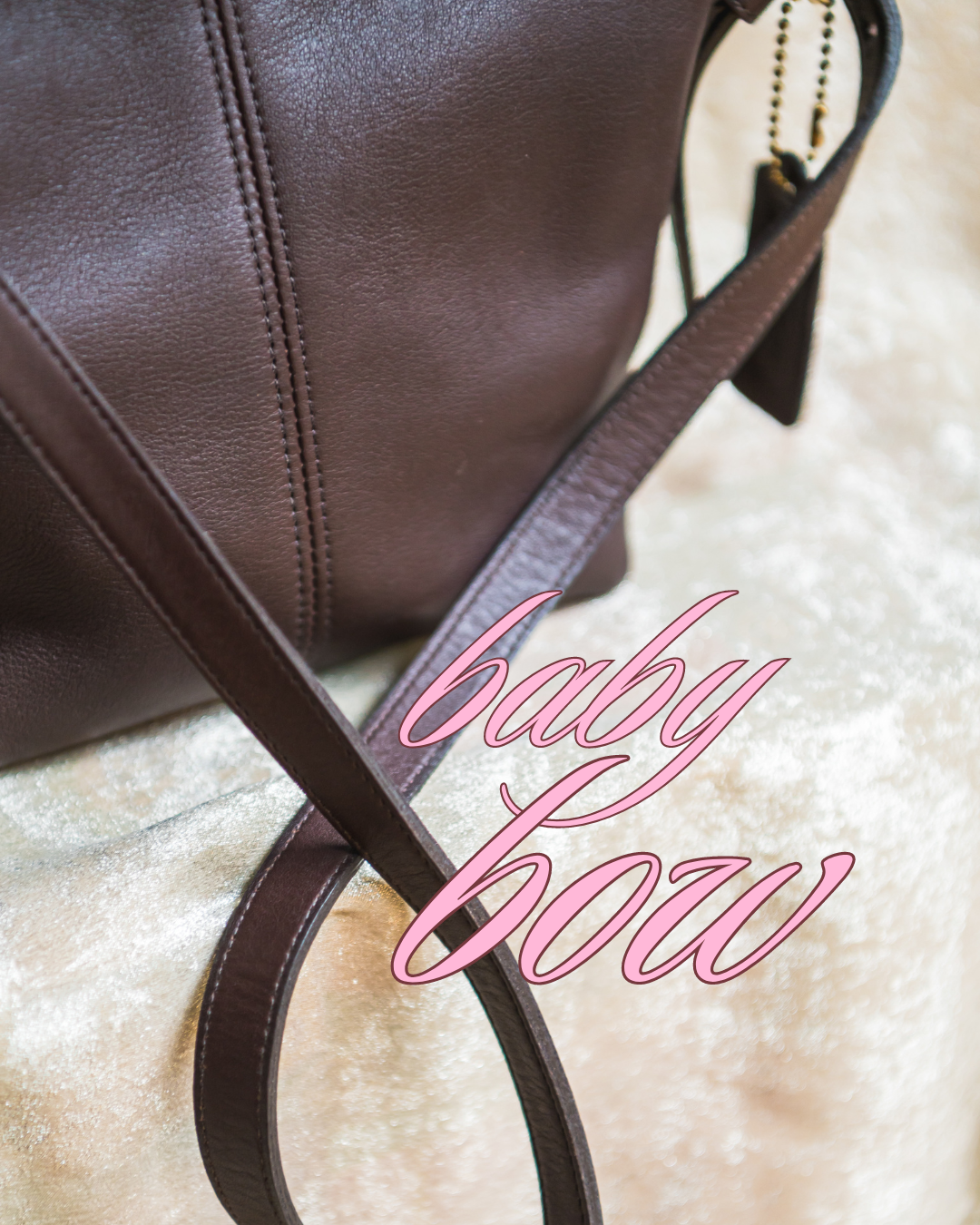 painted vintage coach shoulder bag - baby bow