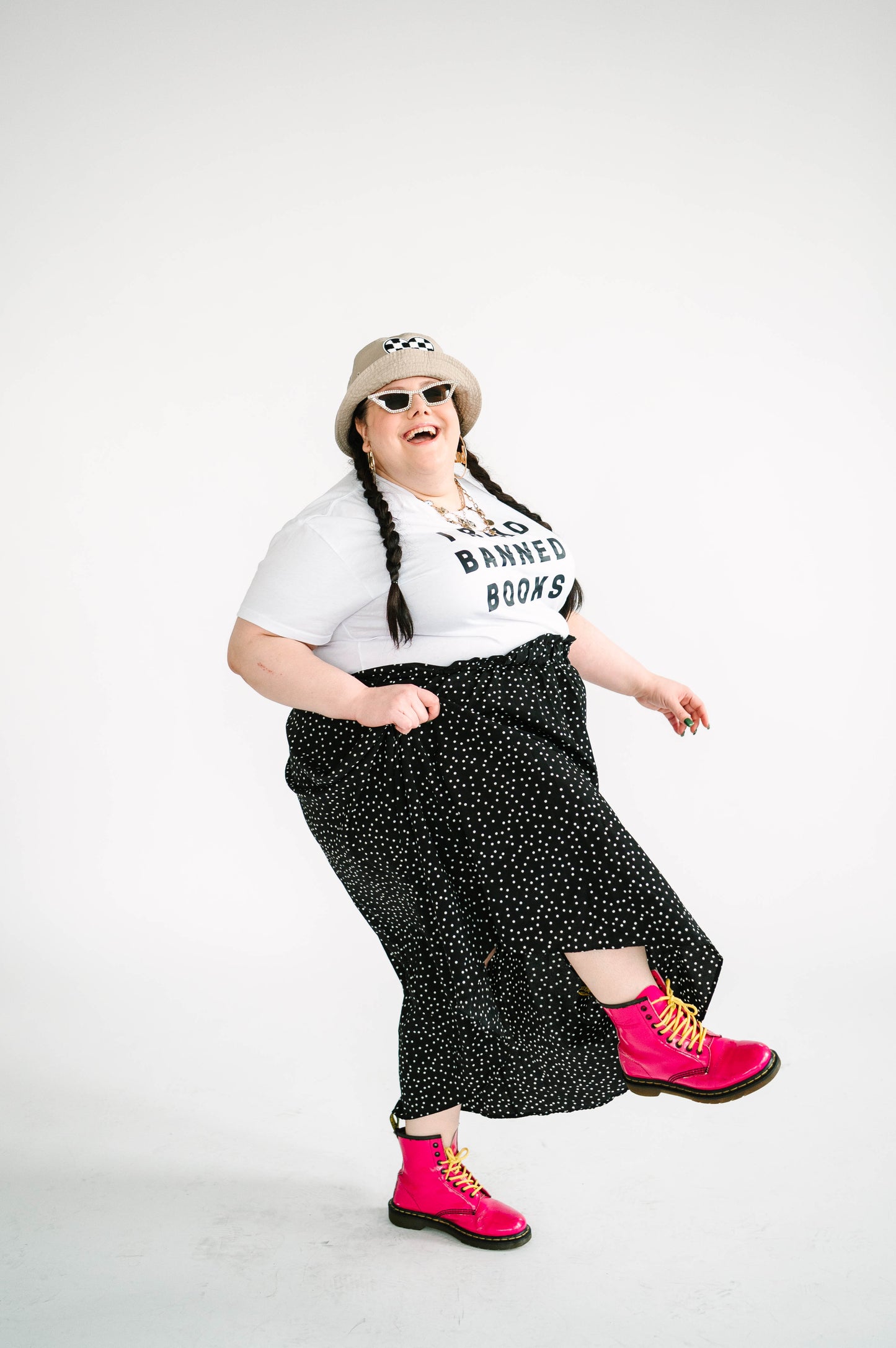 i read banned books cropped tee