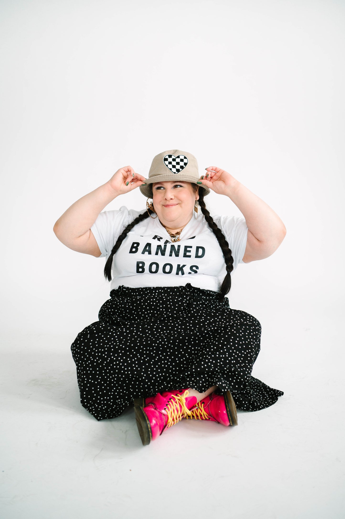 i read banned books cropped tee